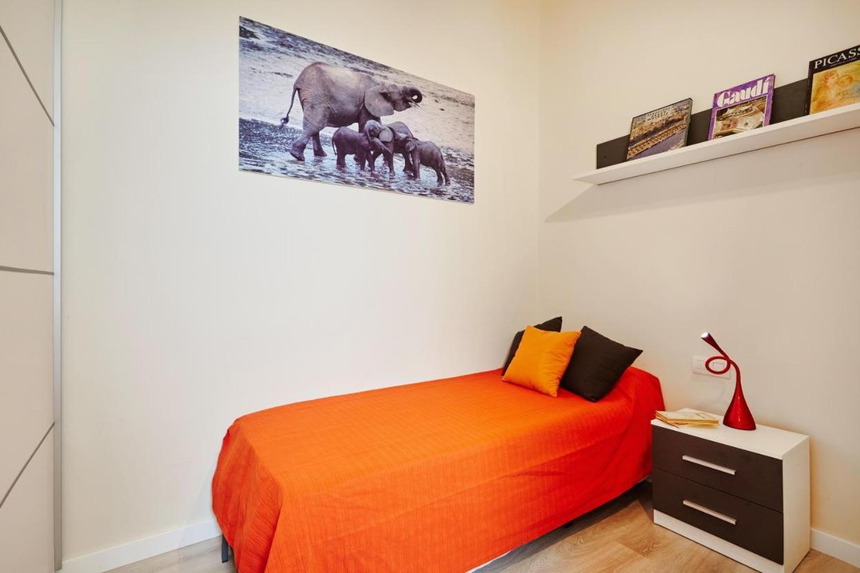 Lovely & Bright Bogatell Beach Apartment Barcelona Exterior photo